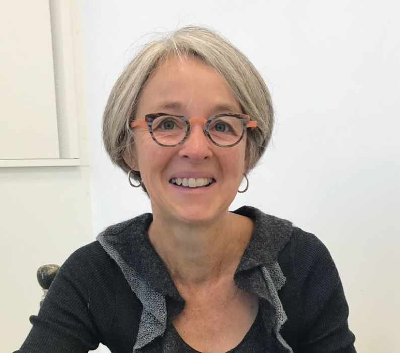 Dr SOPHIE VENAULT