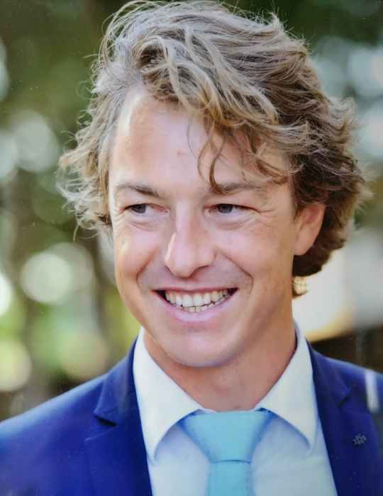 Dr Sébastien Giry