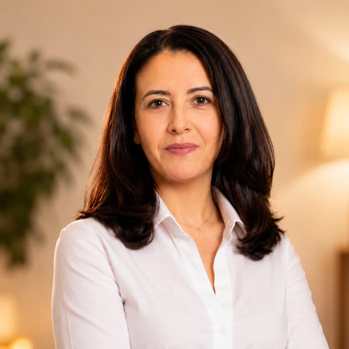 Dr Hanane Bouhyadi, Psychologue à Ferney-Voltaire