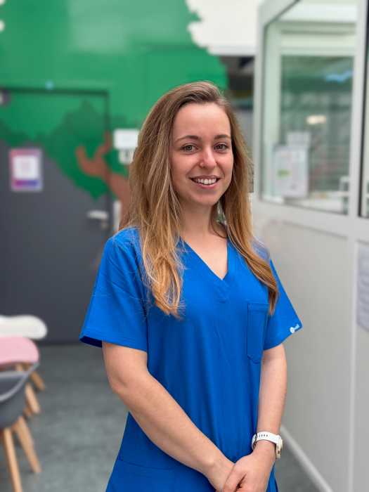 Dr Emma Müller