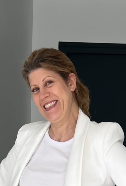 Dr Hanane BOUBEKER