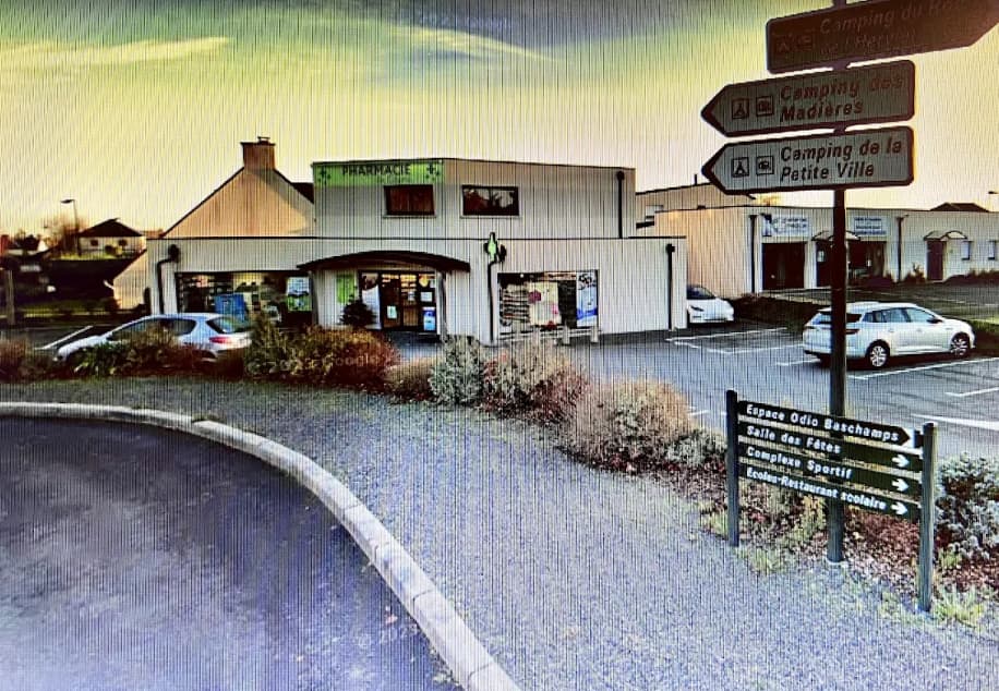 Pharmacie Du Littoral, Médecin généraliste à Pordic