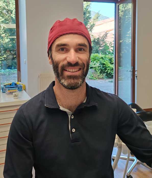 Dr CLEMENT DENIS