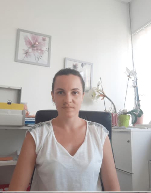 Laura Senaneuch