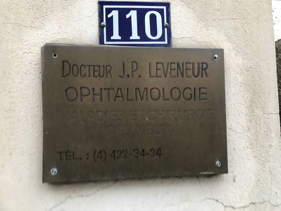 Dr JEAN PAUL LEVENEUR