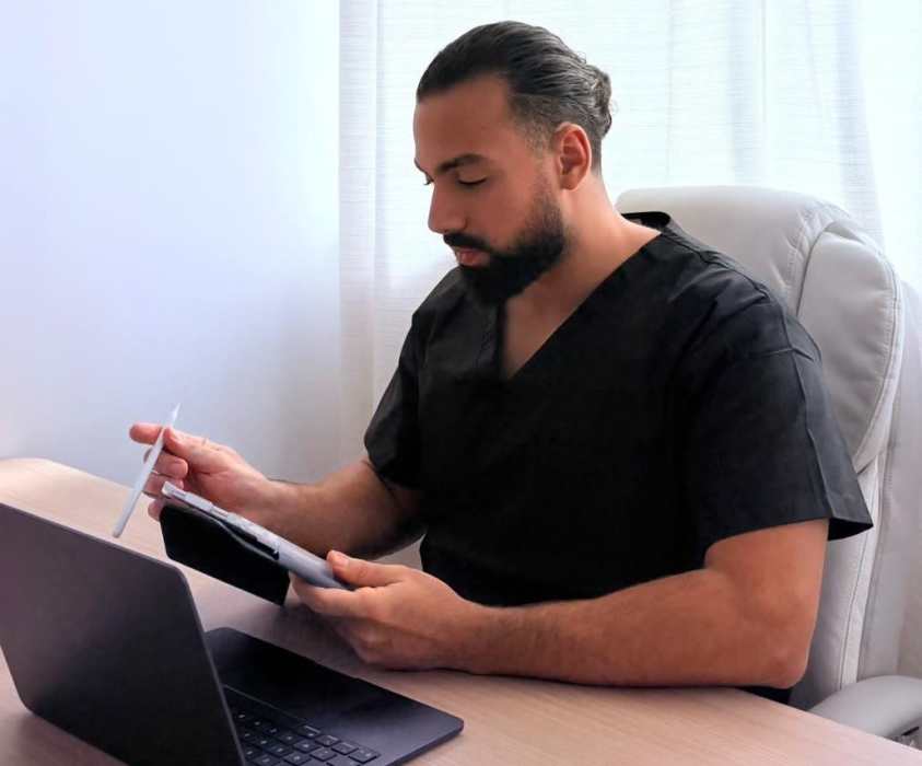Dr Christophe Benamar, Ostéopathe à Saint-Denis