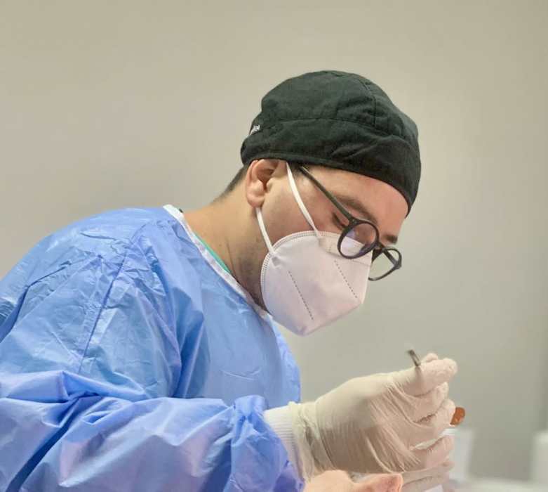Dr Paul FLORES