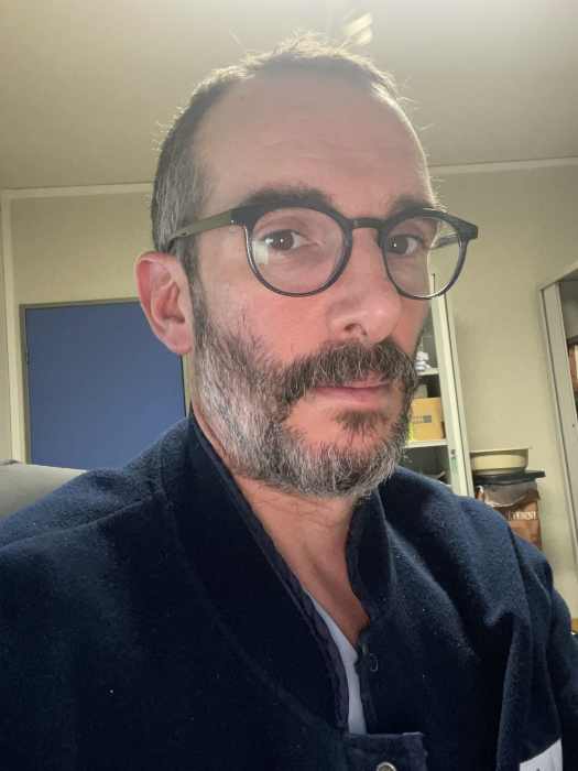 Dr NICOLAS BOURRELLY