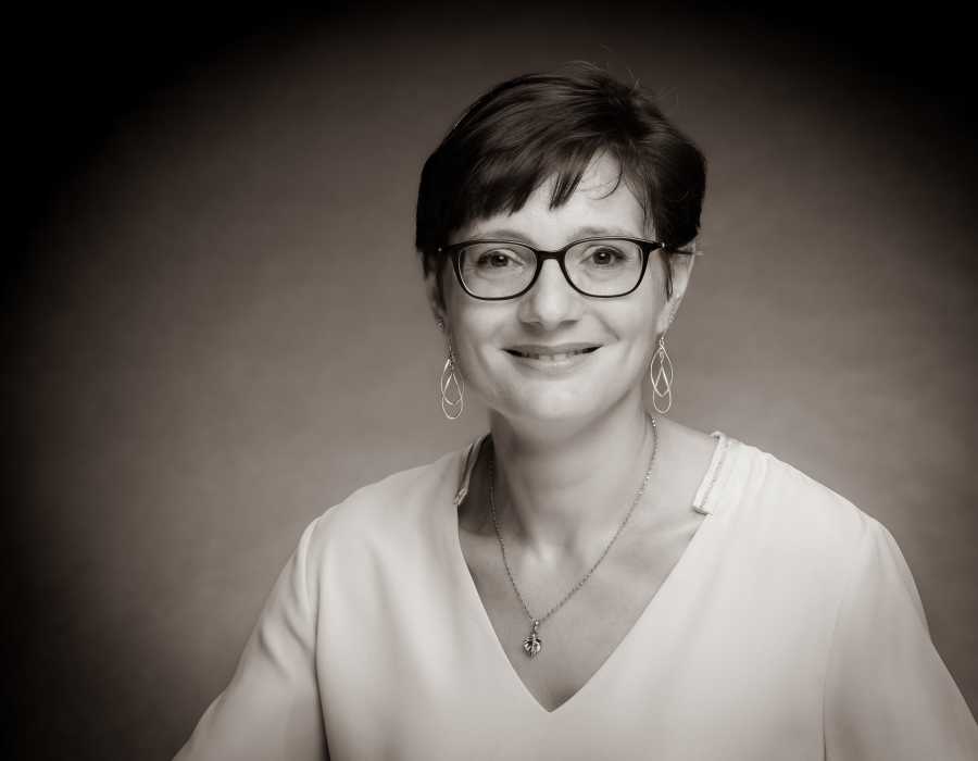 Dr Anne-Claire FAURE