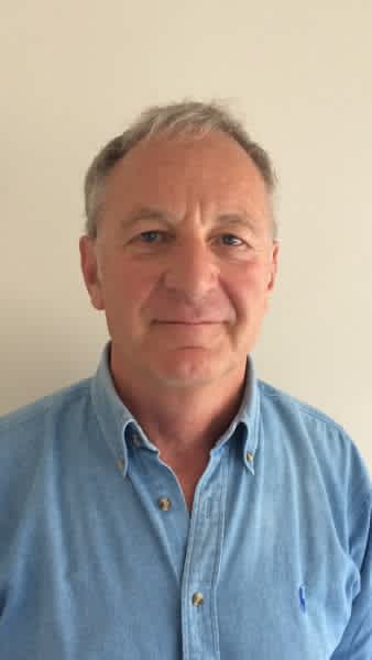 Dr Arthur Wulwik