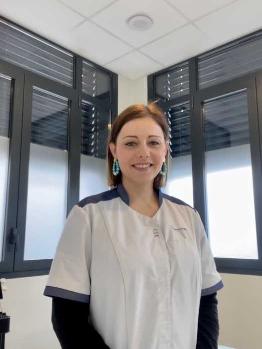 Dr Helene Delaplace