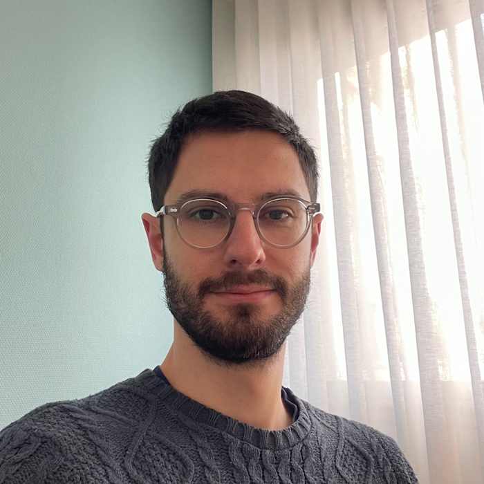 Dr Vincent Quesne