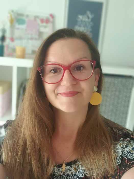 Dr Aurore Locufier