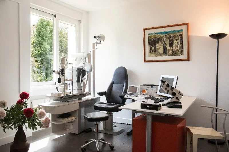 Dr Emmanuelle LOUBSENS