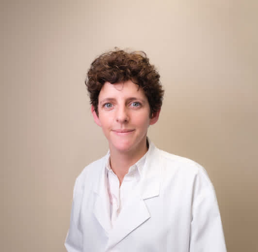Dr Elise Furet