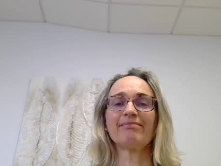 Dr FLORENCE ROBIN