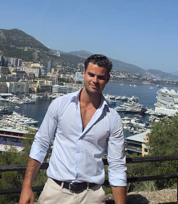 Dr Adriàn Olmedo Sanchez, Masseur kinésithérapeute à Roquebrune-Cap-Martin