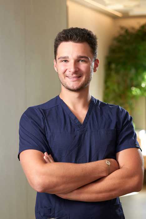 Dr Hugo Sanchez