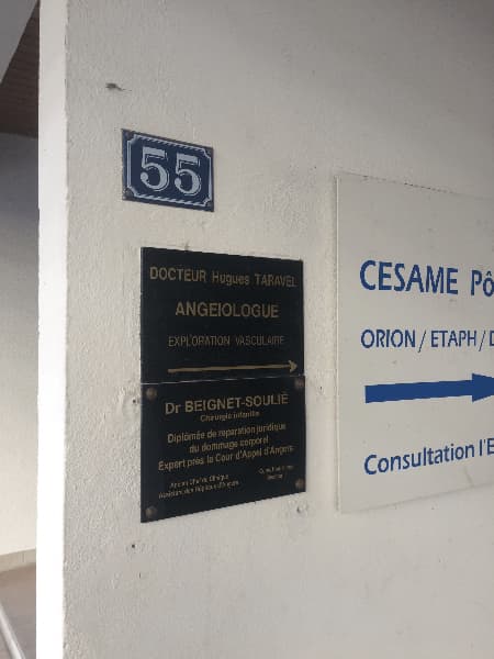 Dr Hugues TARAVEL