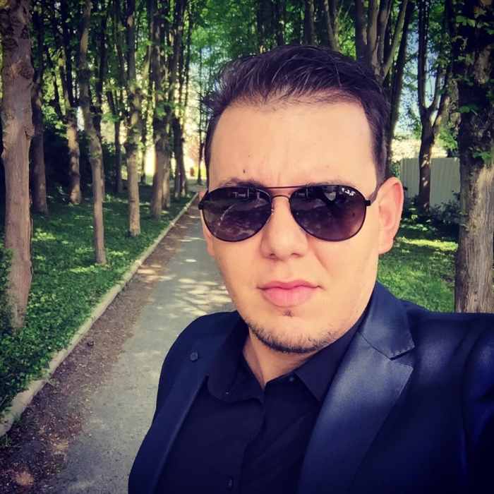 ILYES BENCHEIKH