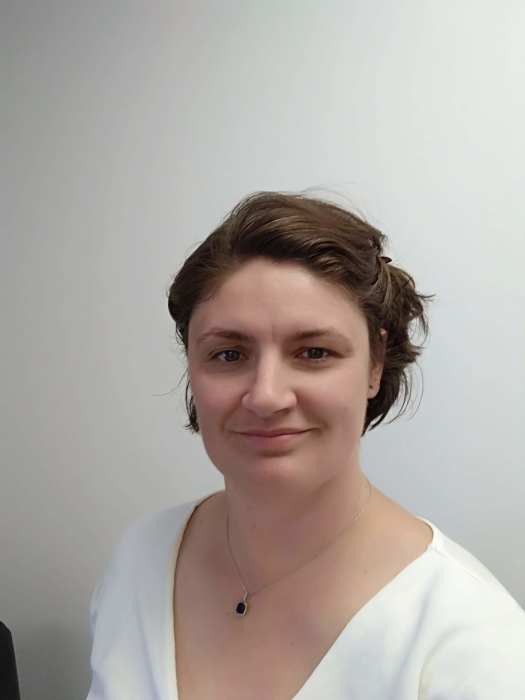 Dr Sarah COURT DEVILLIERS