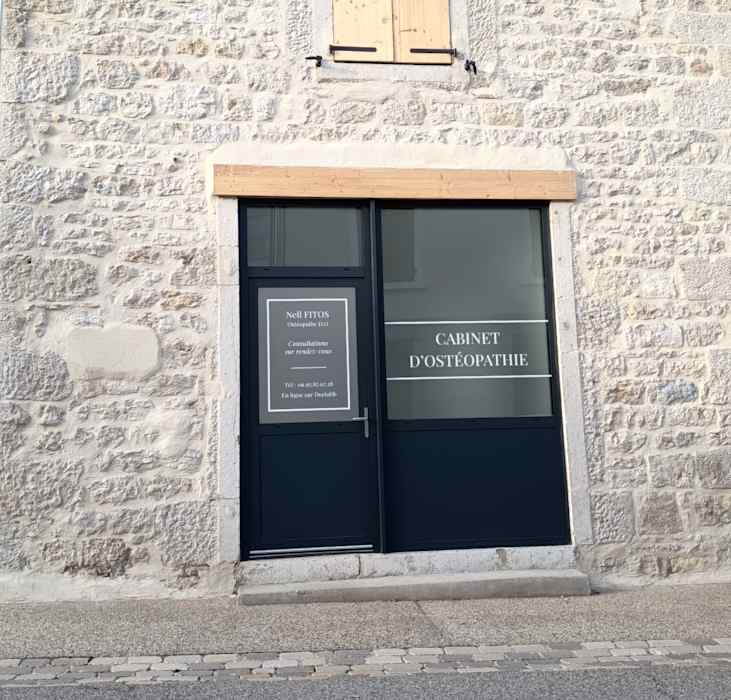 Dr Nell Fitos, Ostéopathe à Artemare