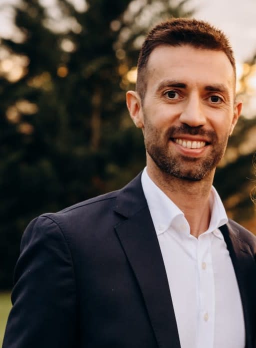 Dr Tiago Barbosa Magalhaes, Masseur kinésithérapeute à Montévrain