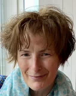 Dr ISABELLE SCHOEPF