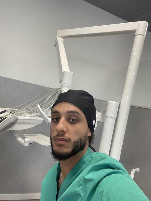 Dr Elias Alloui, Chirurgien dentiste à Le Mée-Sur-Seine