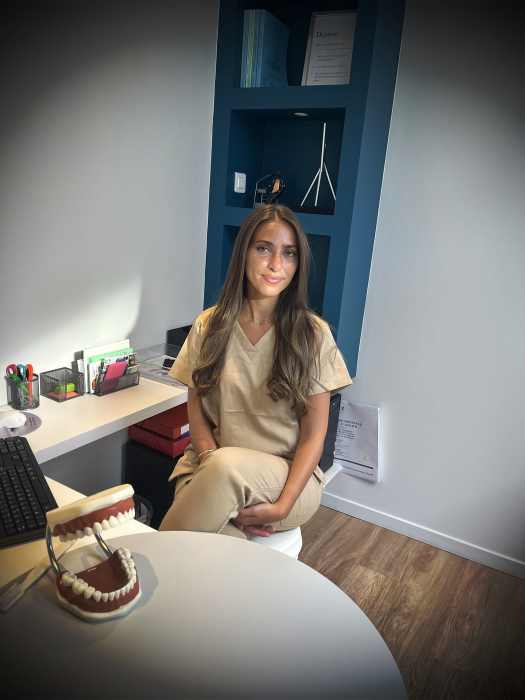 Dr Julie ALLOUCHE