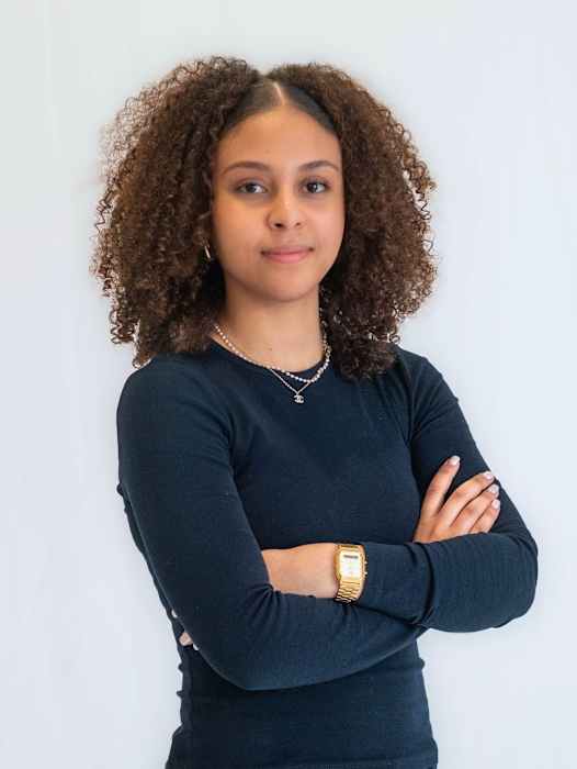 Dr Rachell Torres, Masseur kinésithérapeute à Versailles
