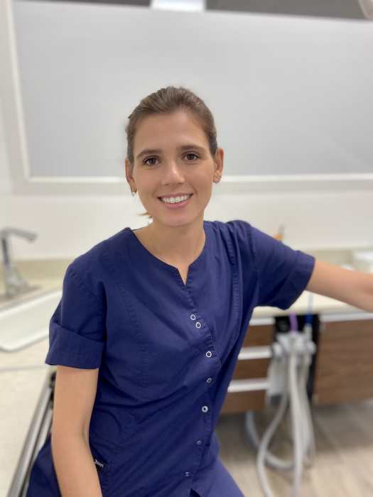 Dr Helena HAZIOT