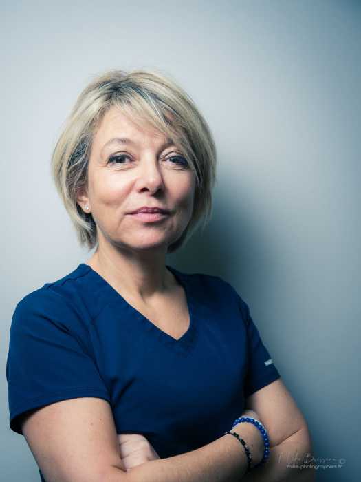 Dr MURIEL AUBERGER