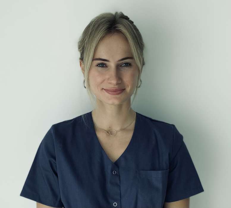 Esther Lamarens