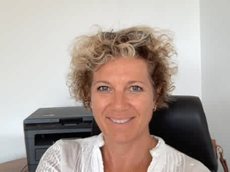 Dr Stéfania BRESCIANI