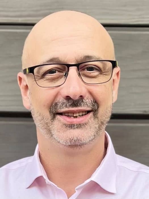 Dr Stephane Cardus
