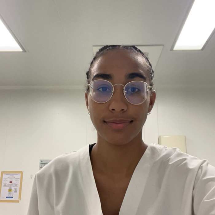 Dr Belén Guasch Abellan
