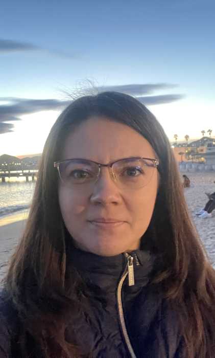 Dr ADRIANA GEORGESCU