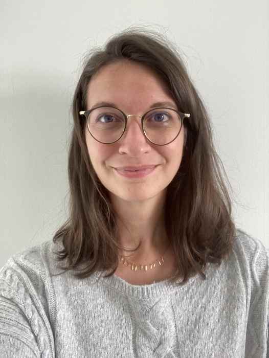 Dr Laure-Anne DEBEAUX
