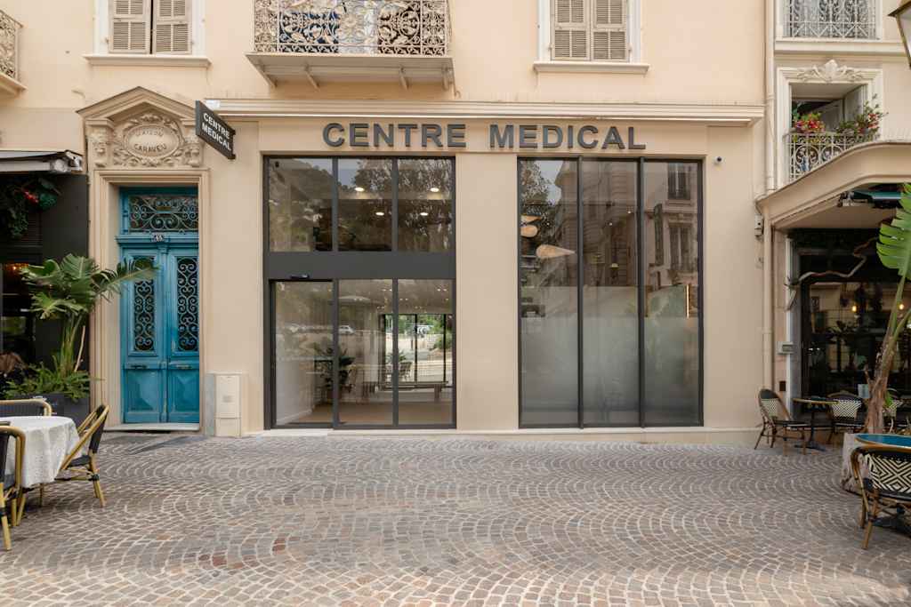 Capmed - Centre Médical 7/7 - Docteurs Cappellino - Beaulieu, Médecin généraliste à Beaulieu-Sur-Mer