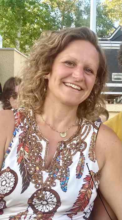 MARION ROBITAILLE