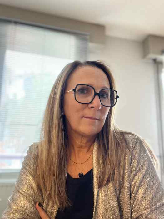 Dr Béatrice STALLONI