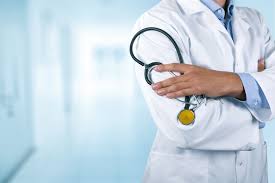 Dr Julia Razafindramora, Gériatre à Nice