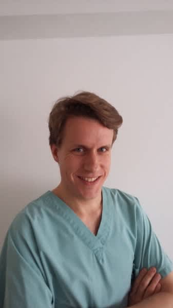 Dr Olivier Descamps