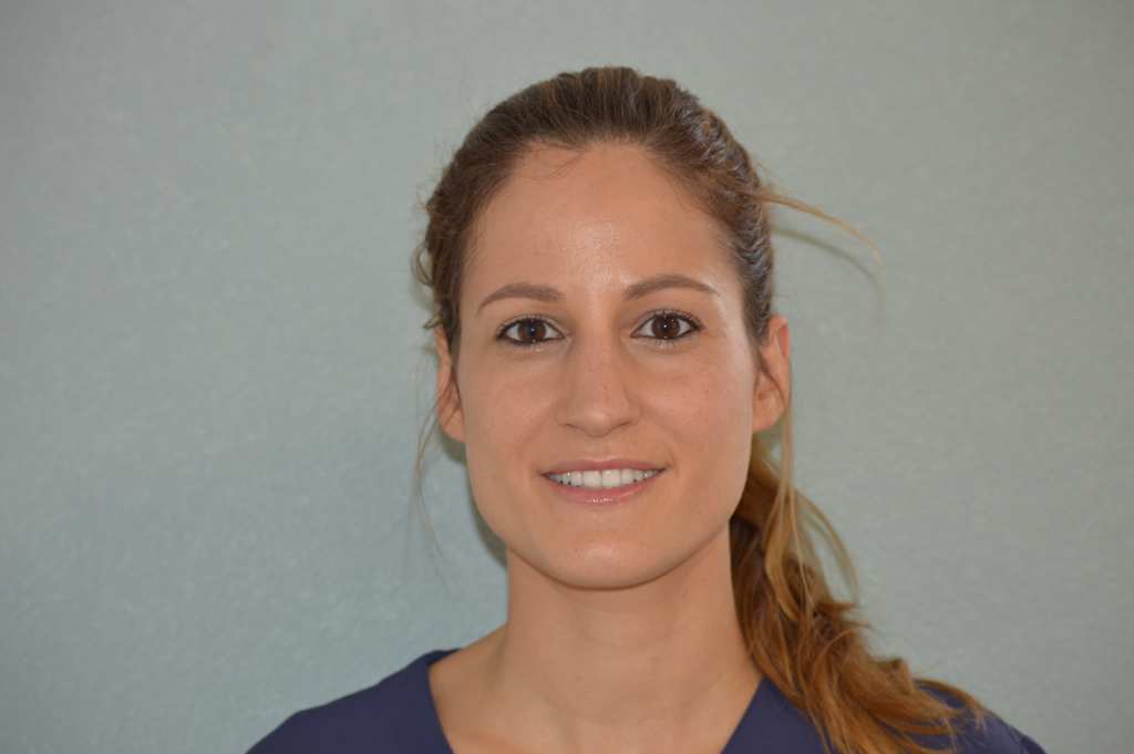 Dr JOANA GALLEGO