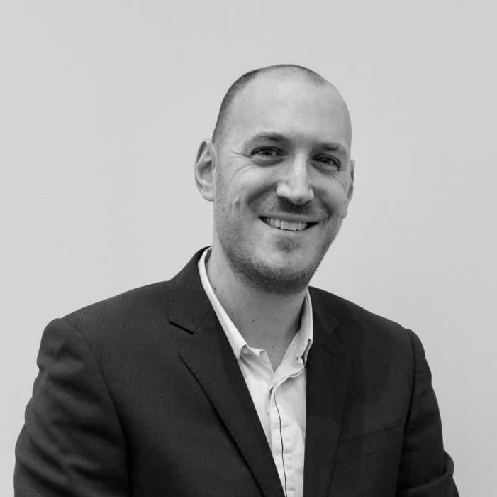 Dr Julien BOUMENDIL, Ophtalmologue à CharentonlePont, Paris