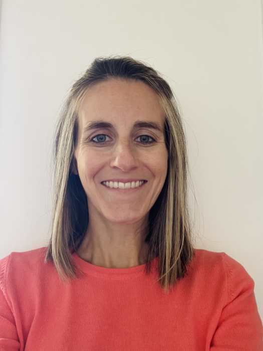 Dr ANNE-FLEUR HYEANS