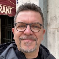Dr EMMANUEL TOUBIN