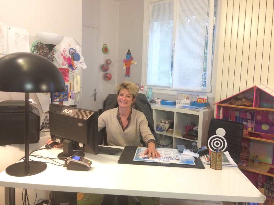Dr Marie-Laure DOLEZON