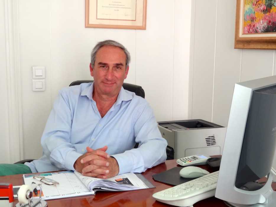Dr Gerard LANDAU